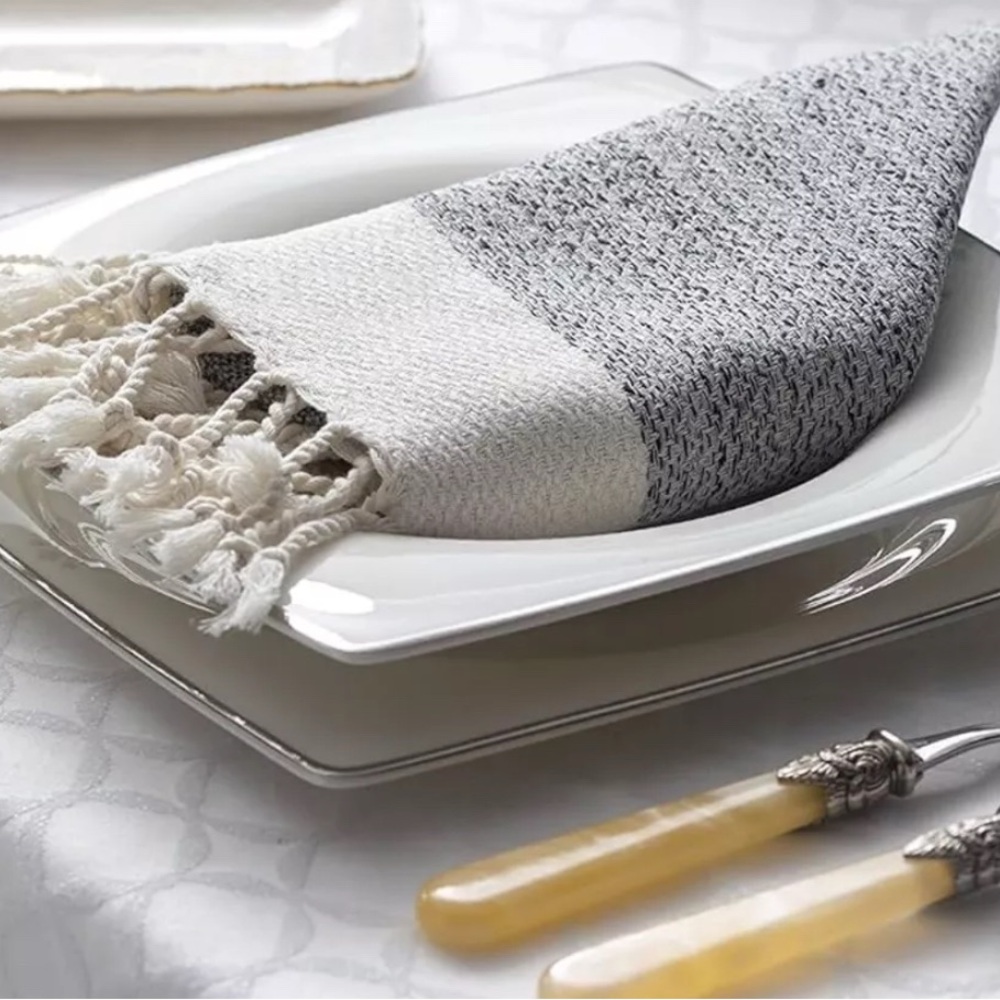 (Sale $10) 4 pc Gray and Cream Woven Turkish Towels/napkins